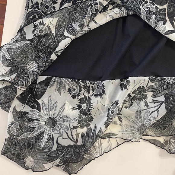 90s Asymmetrical Hem Maxi Slip Skirt - Picture 4 of 7